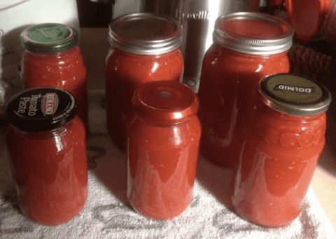 Slow Cooker Tomato Sauce