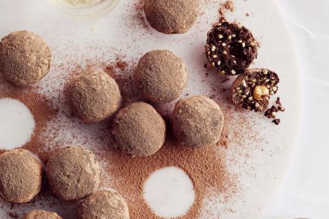 Sugar-Free Ferrero Rocher Protein Balls