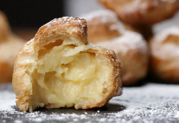 Coconut Cream Pie Puffs