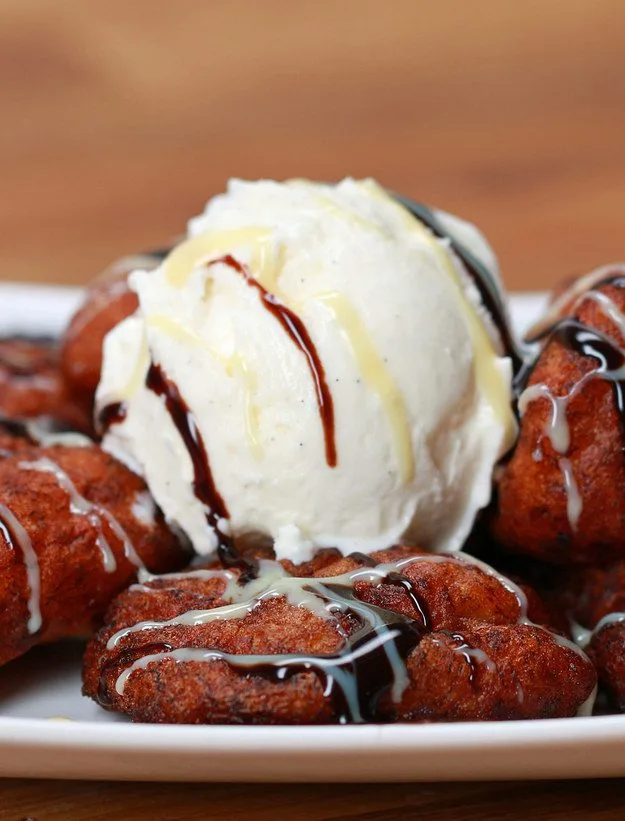 Fried Banana Fritters à la Mode