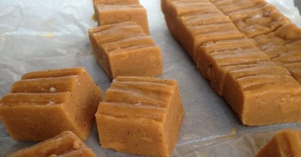 mel's kitchen peanut butter fudge bars