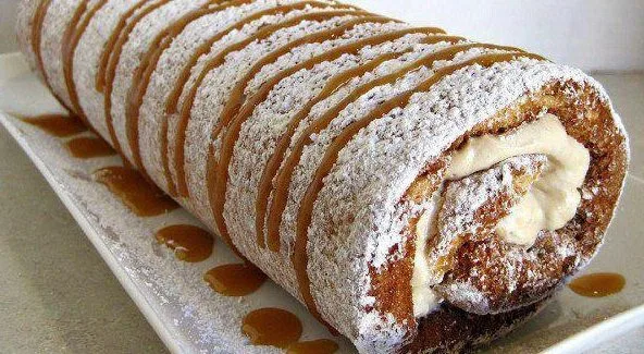 Caramel Banana Cake Roll