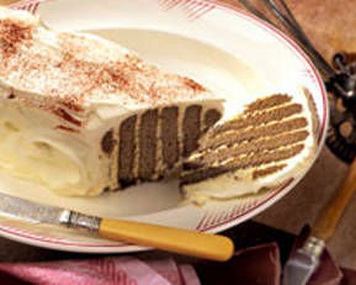 Giant Custard Cream - Decorated Cake by Cake Explosion! - CakesDecor