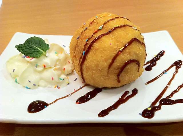 Deep Fried Ice-cream with Chocolate Sauce