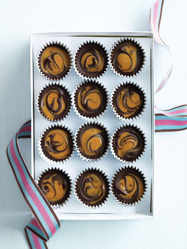 Chocolate and Caramel Swirl Kisses Sam's Kitchen