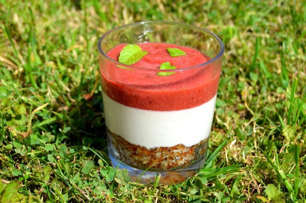 Strawberry Cashew Cheesecake Pots