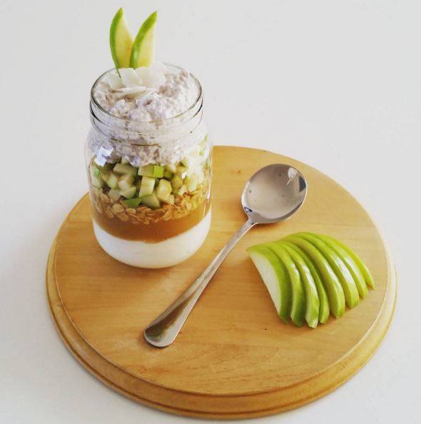 Apple Cinnamon Brekkie Jar with Muesli