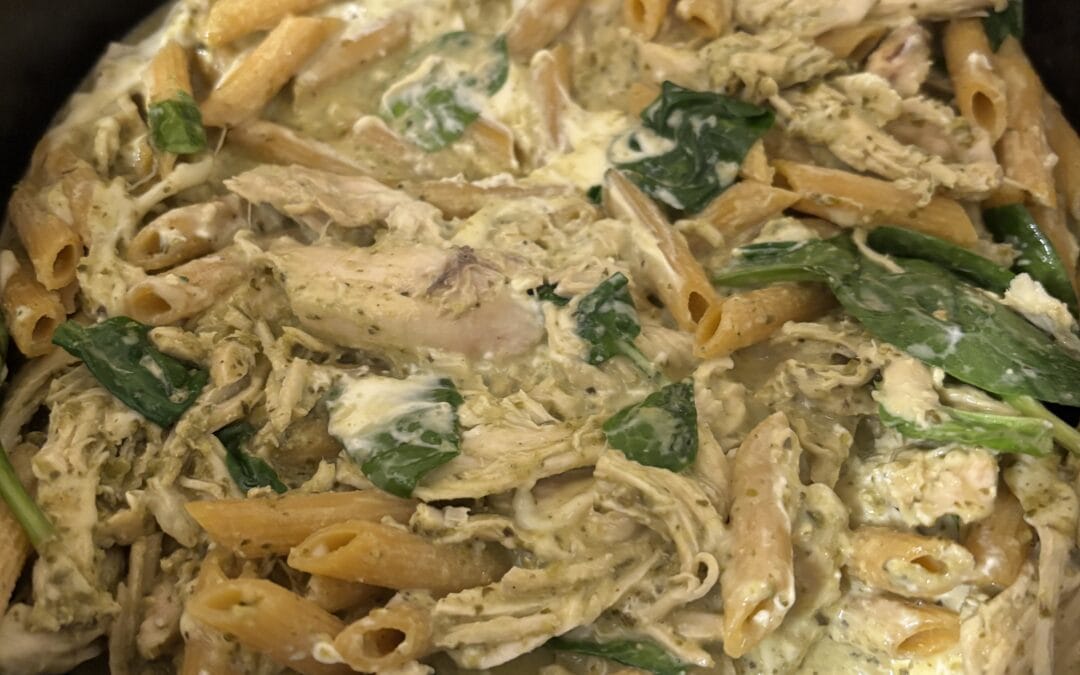 Creamy Slow Cooker Pesto Pasta